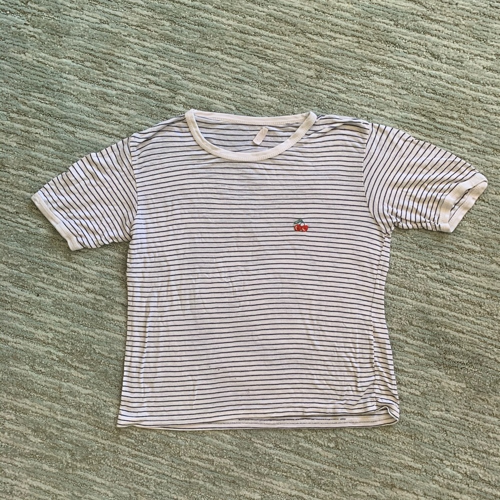 Brandy Melville Nadine top